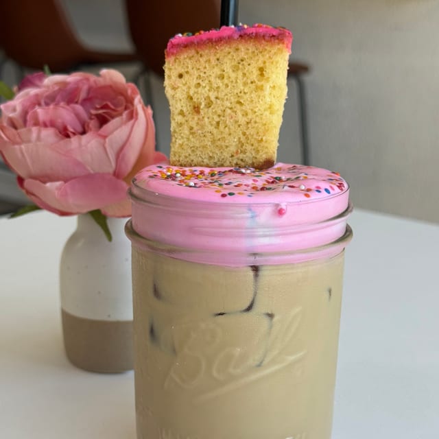 Cortadillo Latte.