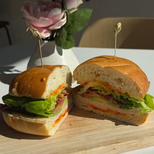 Deli Duo Sandwich.